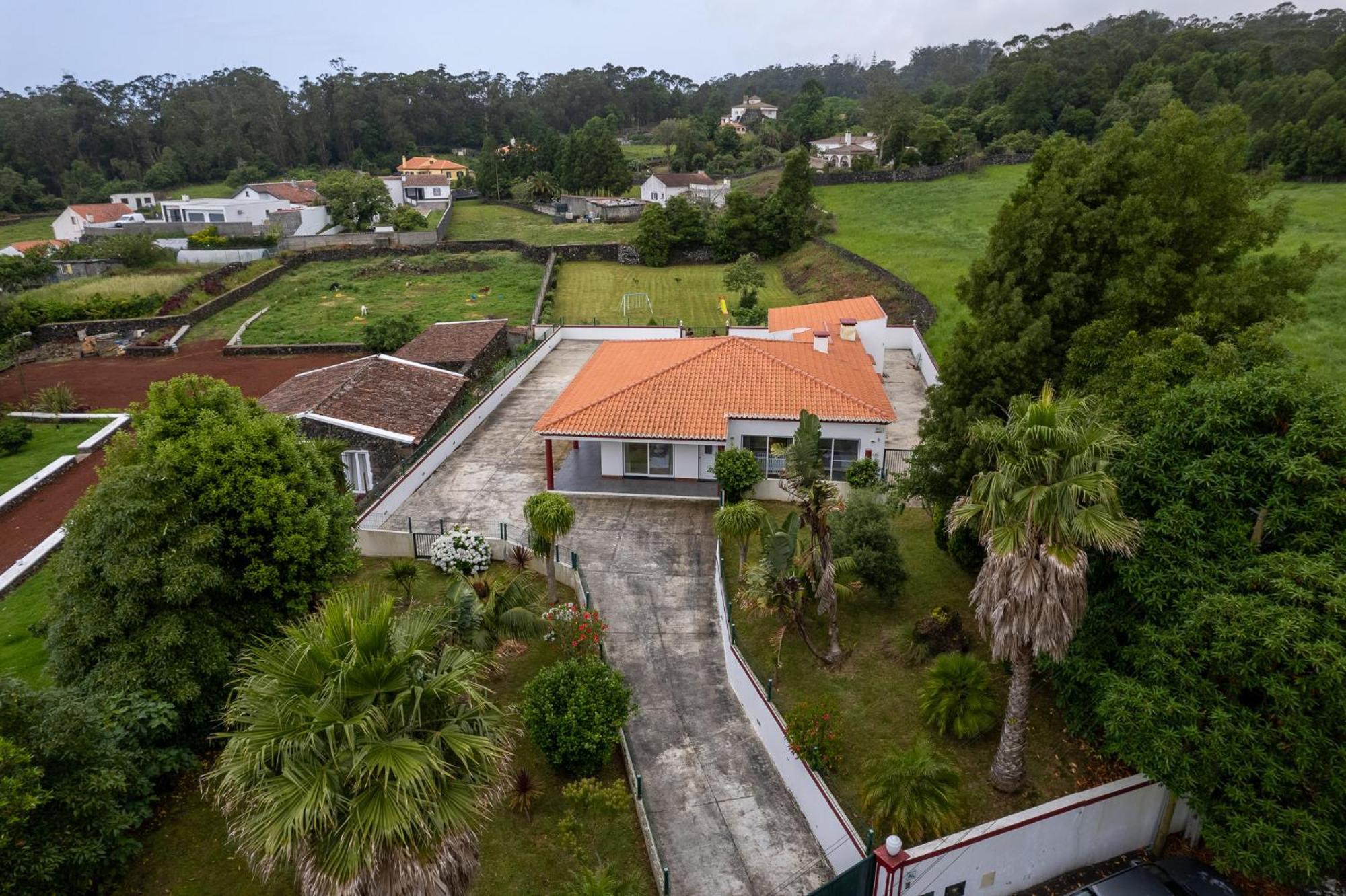 Chale D'Angra Guest House Angra do Heroísmo Dış mekan fotoğraf